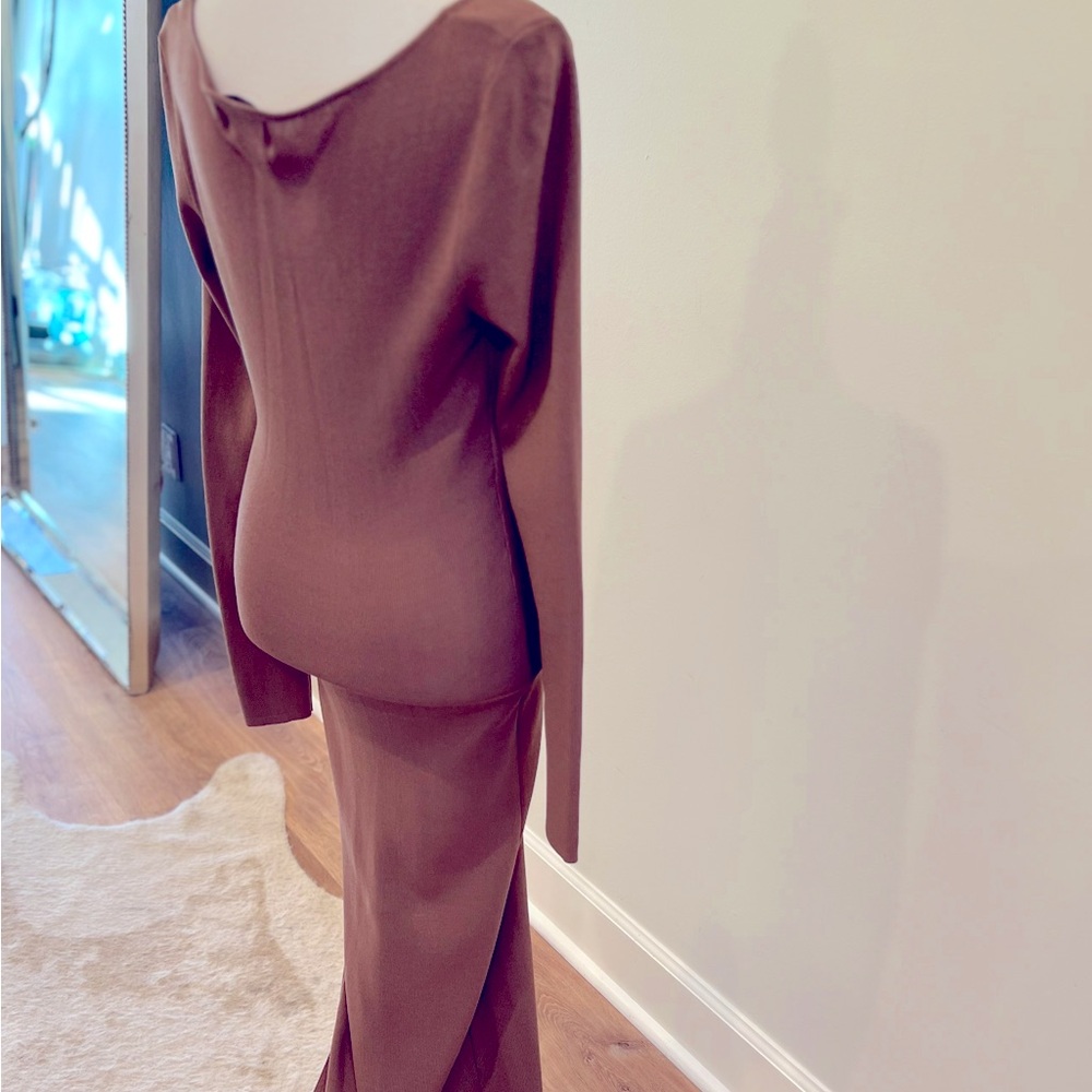 •House of CB Maxi Dress •Size: Small •Color: Beige/Camel - Picture 7 of 9